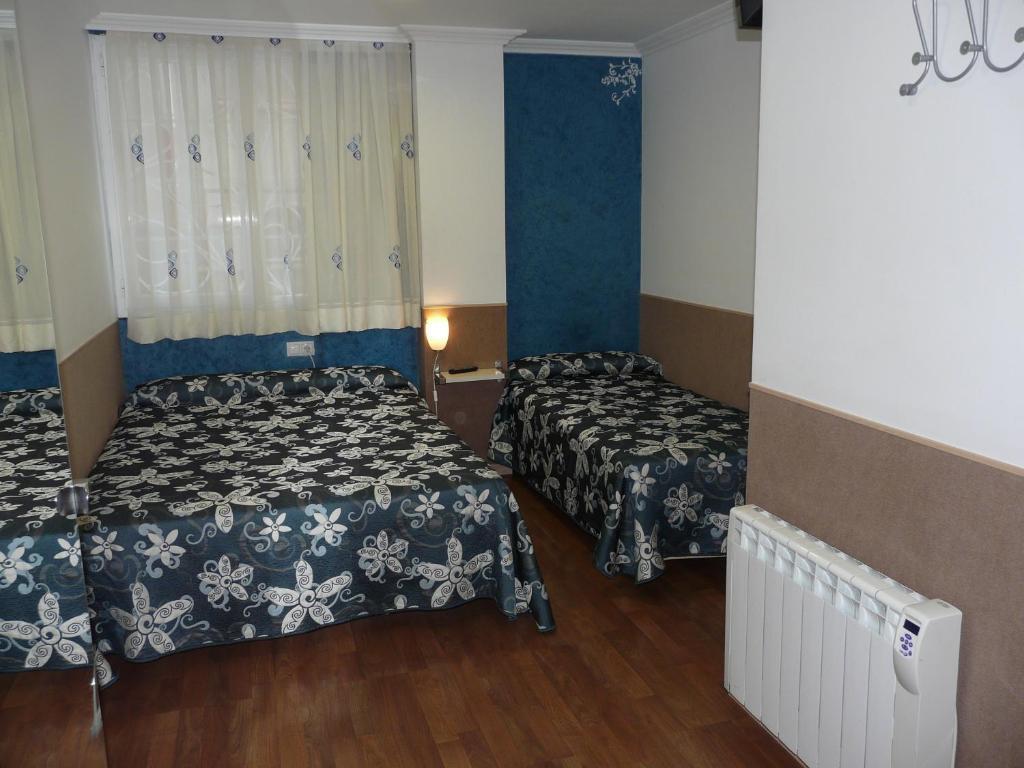 Hostal Gaudi Cuenca Cuenca  Habitación foto